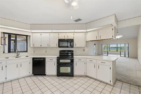 3962 Cypress Landing W Winter Haven FL 33884