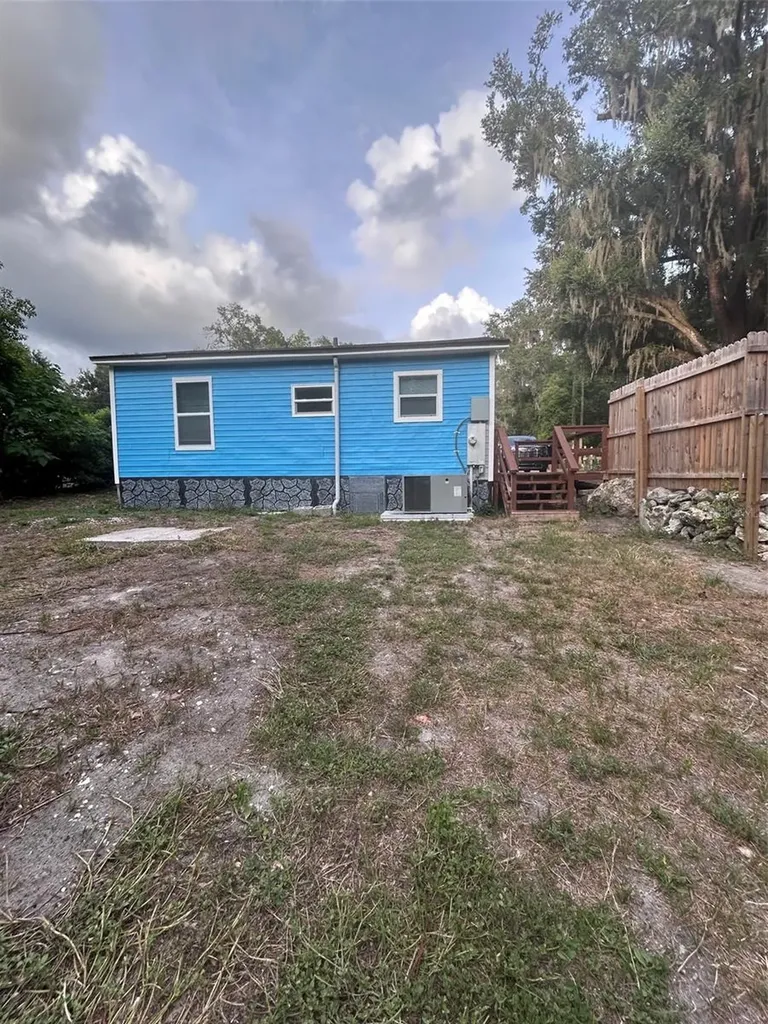 811 Merridale Avenue Leesburg FL 34748