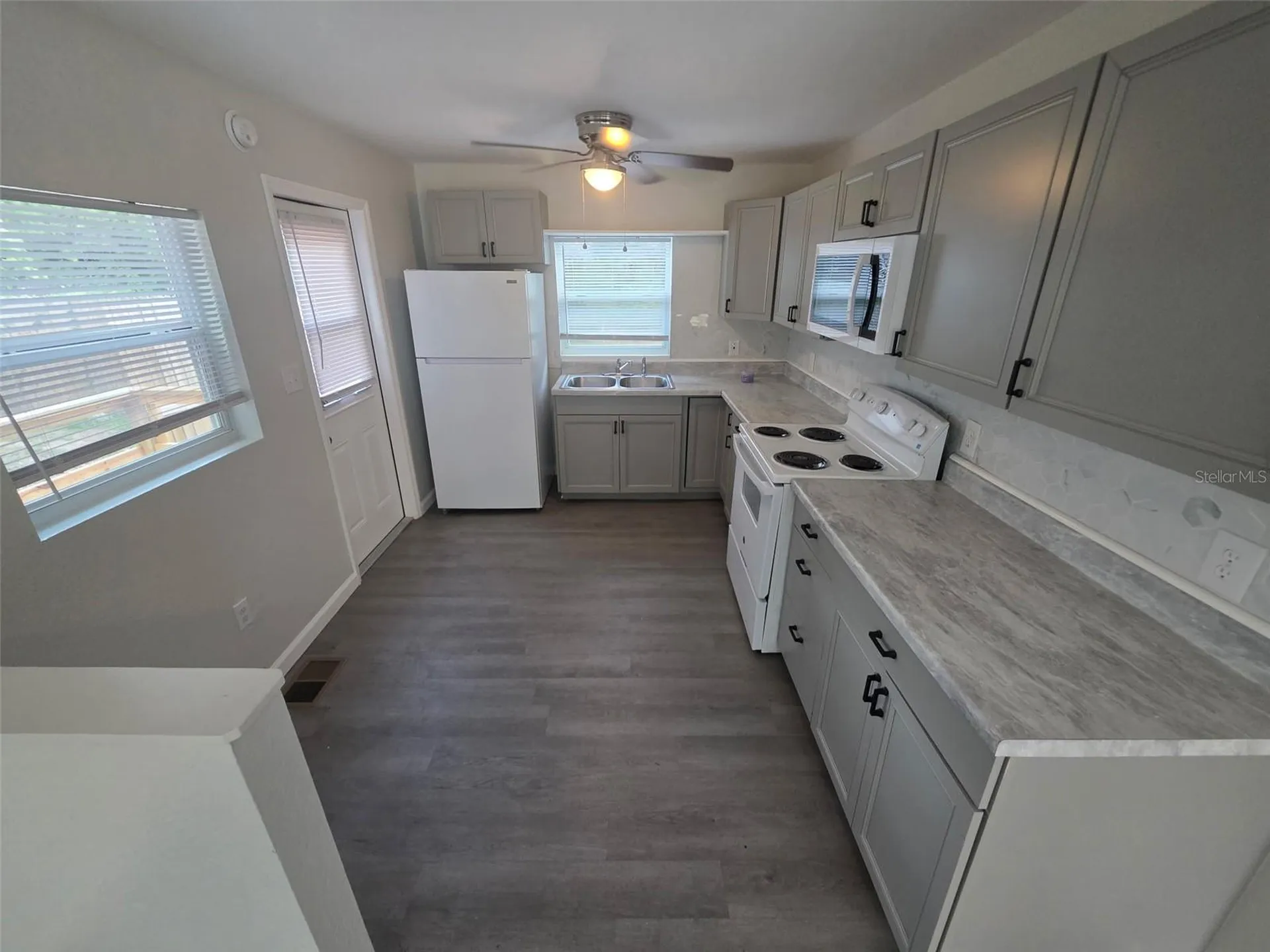 811 Merridale Avenue Leesburg FL 34748