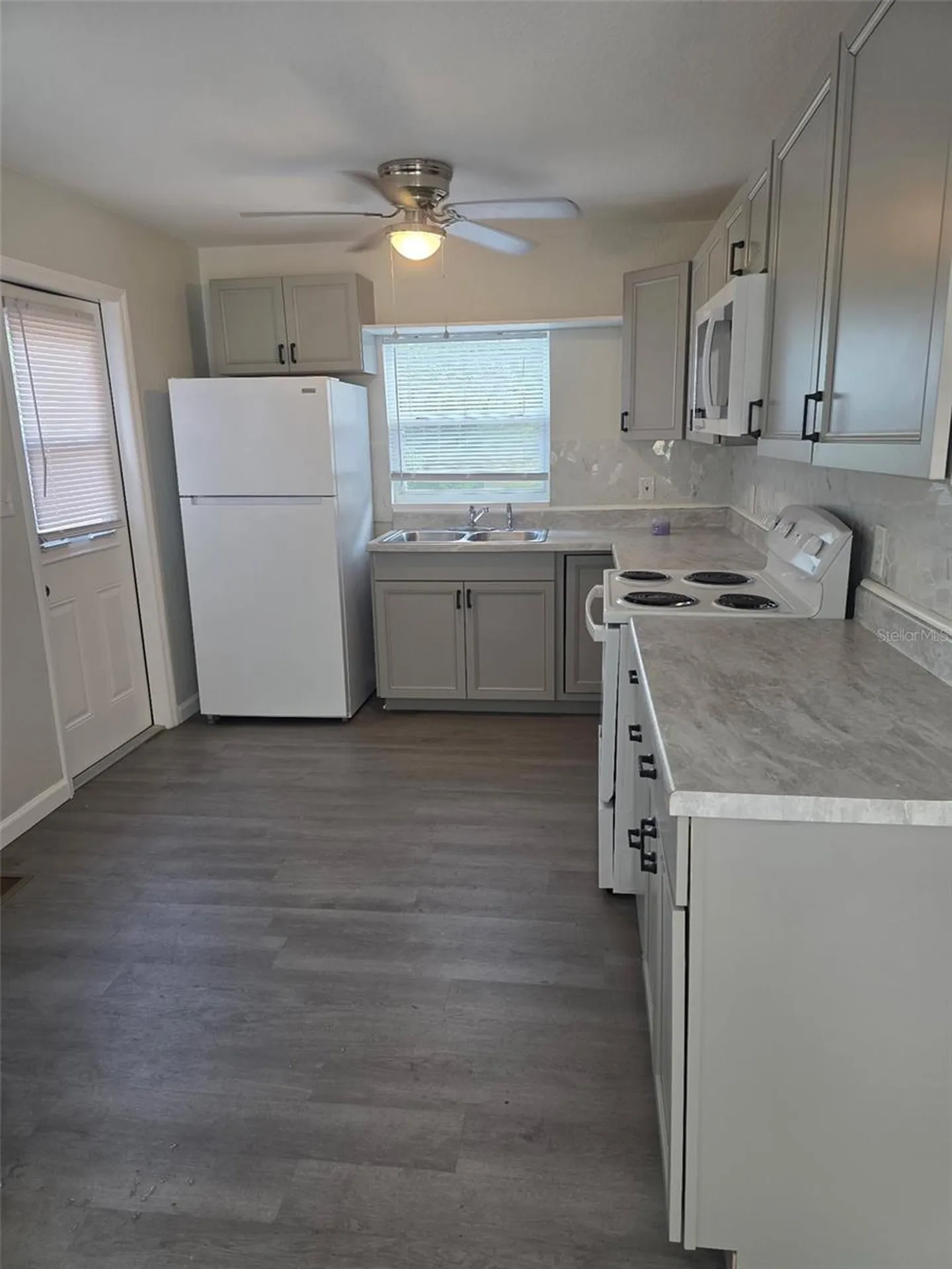 811 Merridale Avenue Leesburg FL 34748