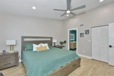 11800 Park Boulevard Seminole FL 33772