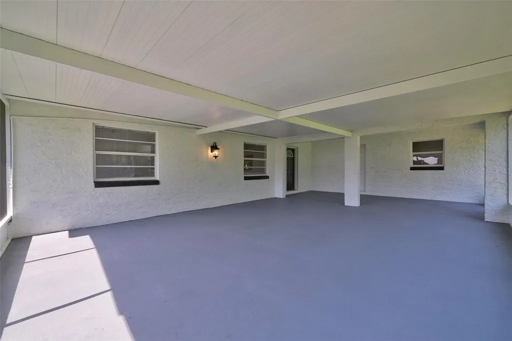13007 Sydney Road Dover FL 33527