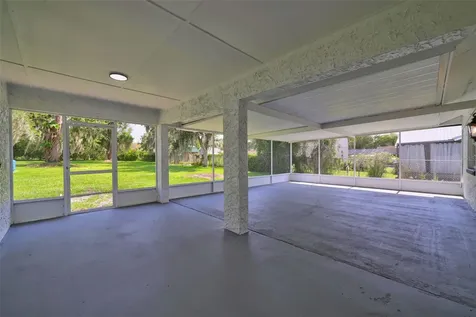 13007 Sydney Road Dover FL 33527