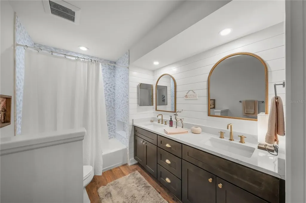 2810 Sarasota Golf Club Boulevard Sarasota FL 34240