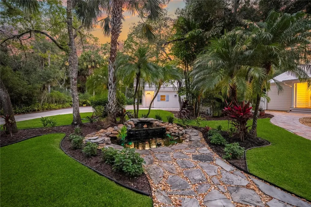 2810 Sarasota Golf Club Boulevard Sarasota FL 34240