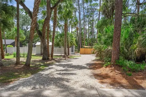 2810 Sarasota Golf Club Boulevard Sarasota FL 34240