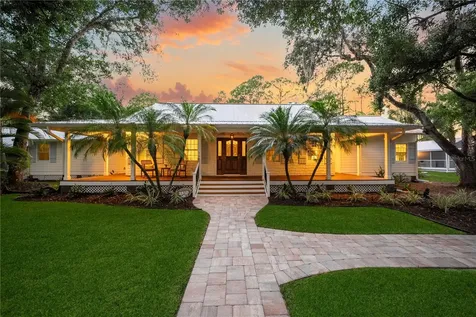 2810 Sarasota Golf Club Boulevard Sarasota FL 34240
