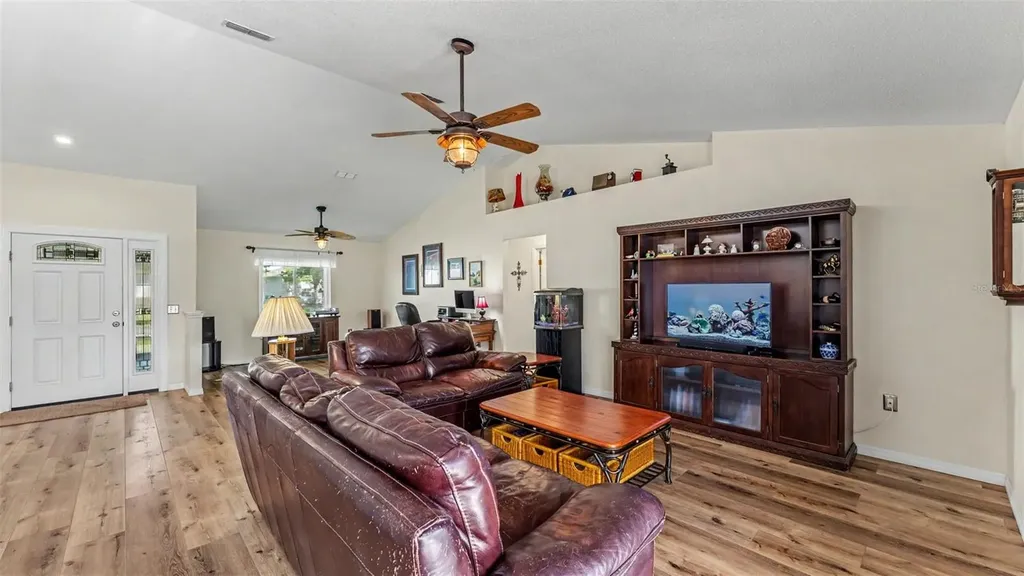 5576 Moon Valley Drive Lakeland FL 33812