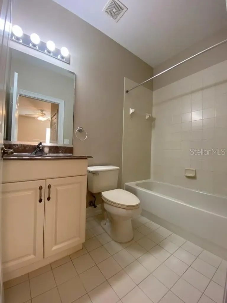 2293 Osprey Avenue Orlando FL 32814