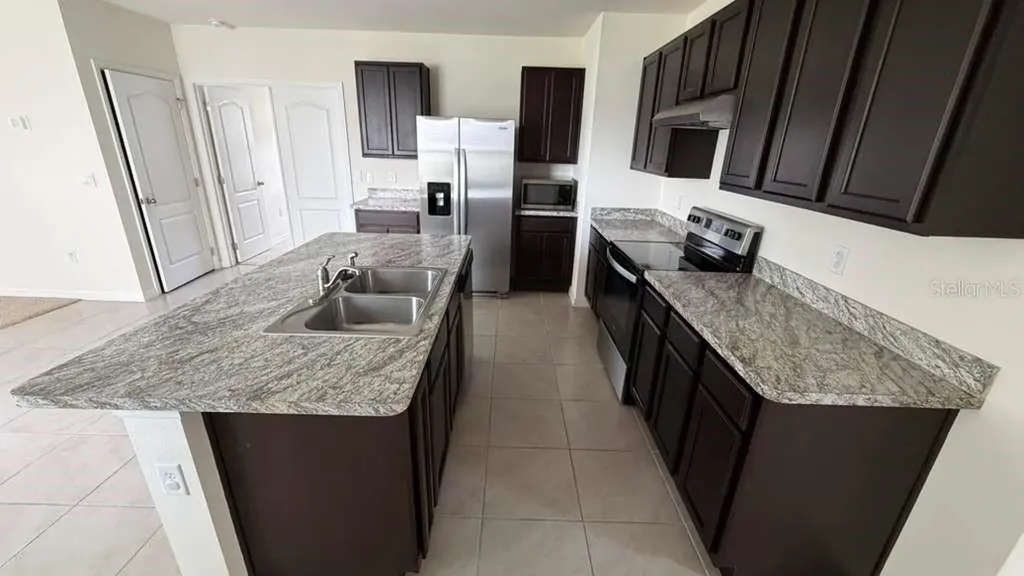 1511 Catbriar Way Davenport FL 33837