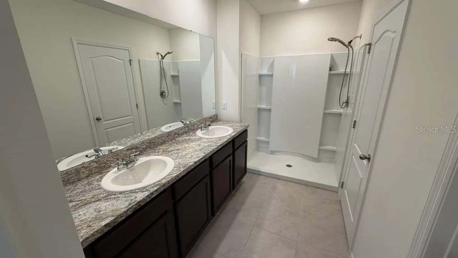 1511 Catbriar Way Davenport FL 33837