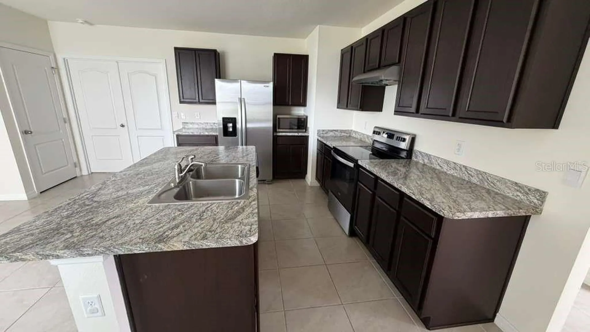1511 Catbriar Way Davenport FL 33837