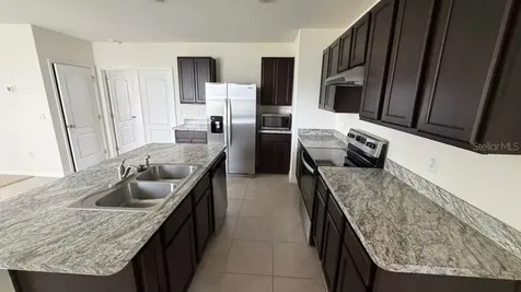 1511 Catbriar Way Davenport FL 33837