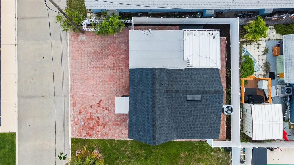 13707 Plymouth Street Madeira Beach FL 33708