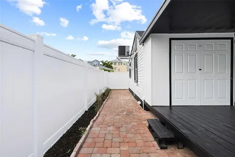 13707 Plymouth Street Madeira Beach FL 33708