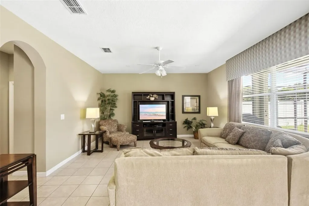 125 Norfolk Drive Davenport FL 33896