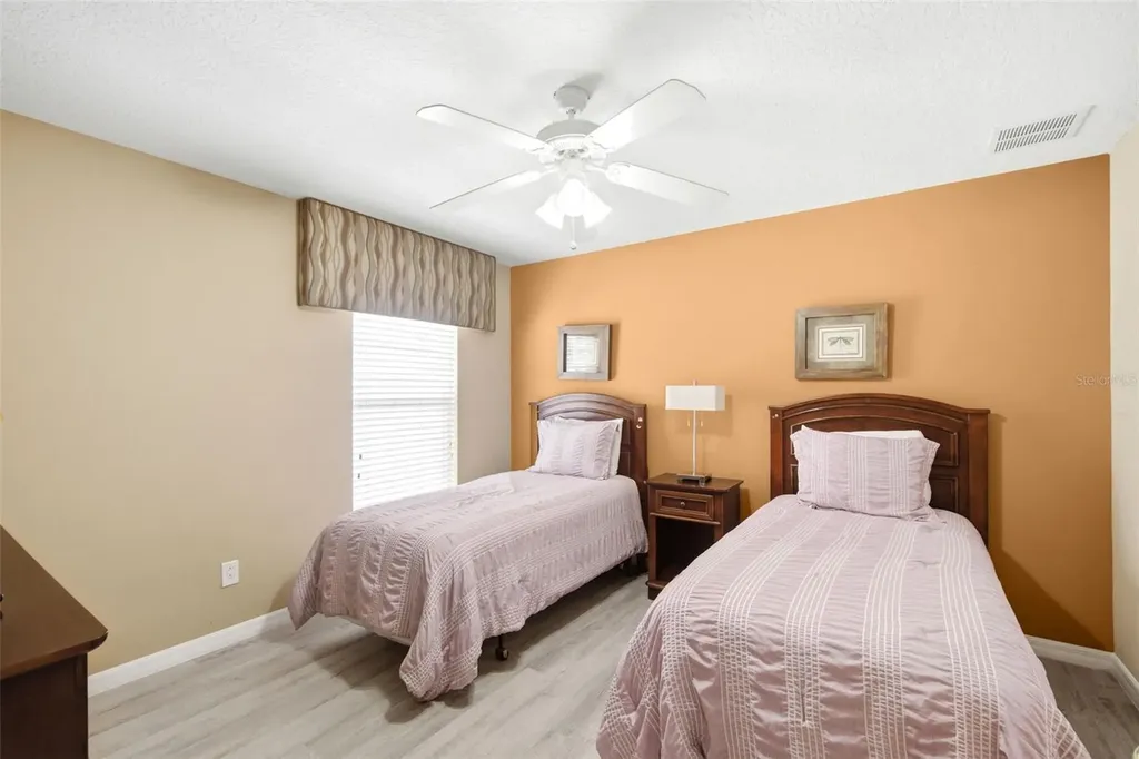 125 Norfolk Drive Davenport FL 33896