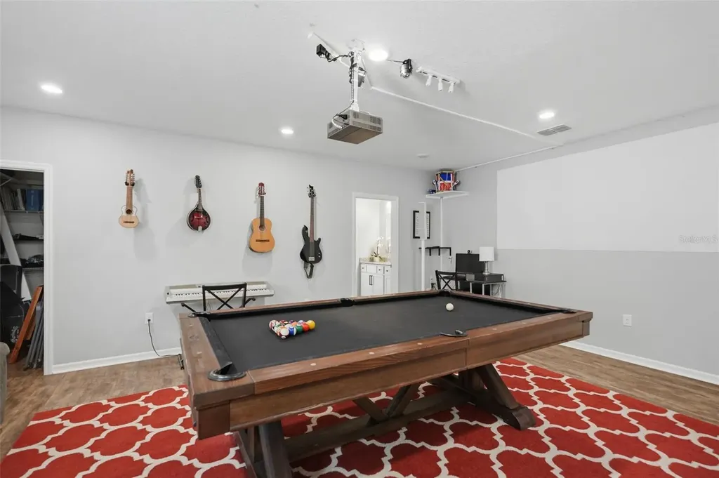 9025 Mazette Road Weeki Wachee FL 34613