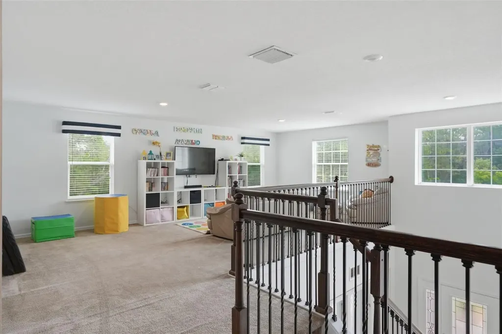 9025 Mazette Road Weeki Wachee FL 34613