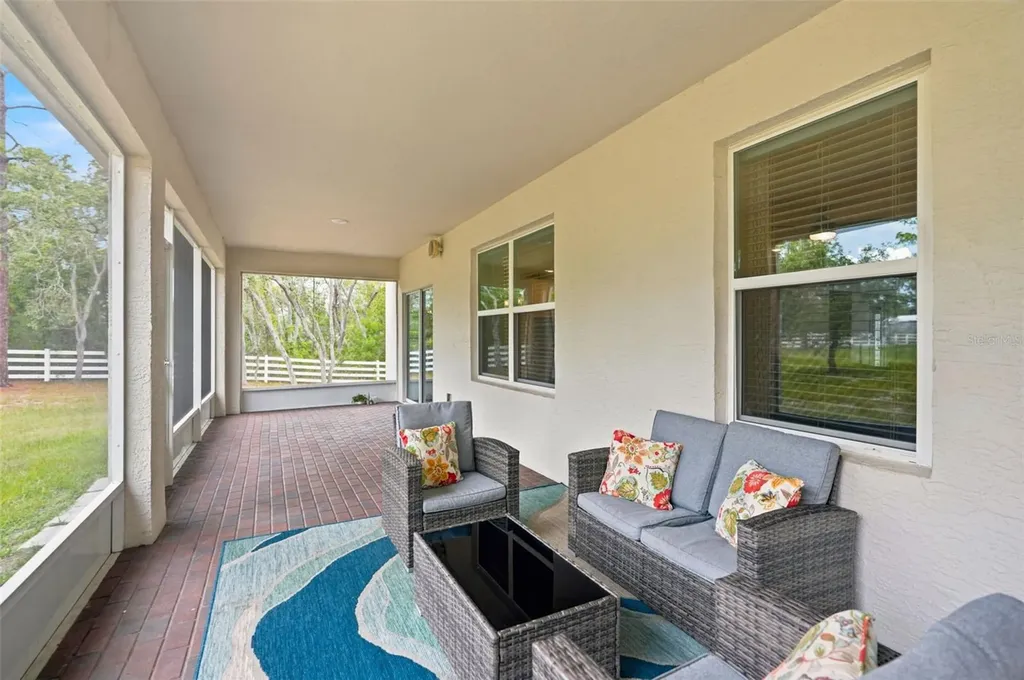 9025 Mazette Road Weeki Wachee FL 34613