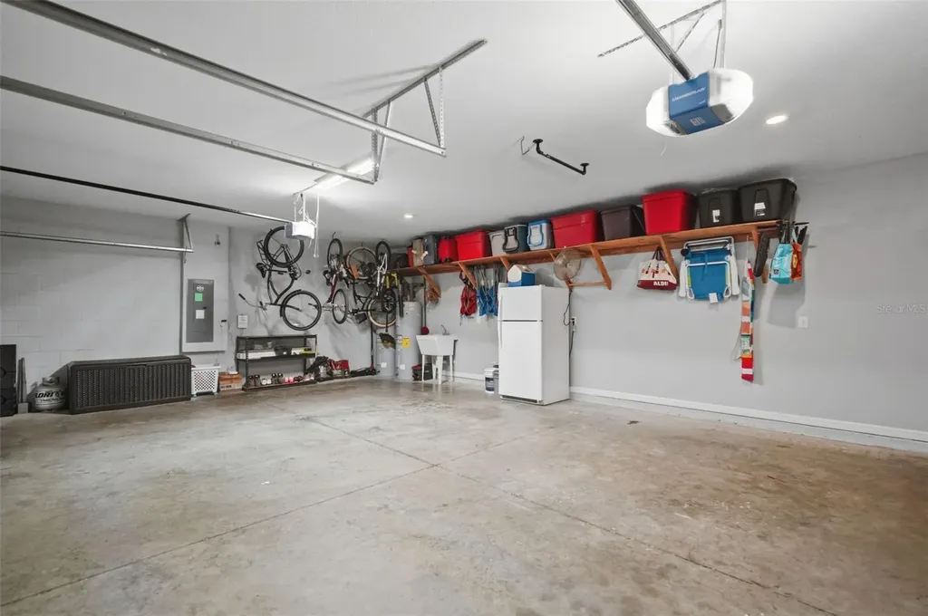 9025 Mazette Road Weeki Wachee FL 34613