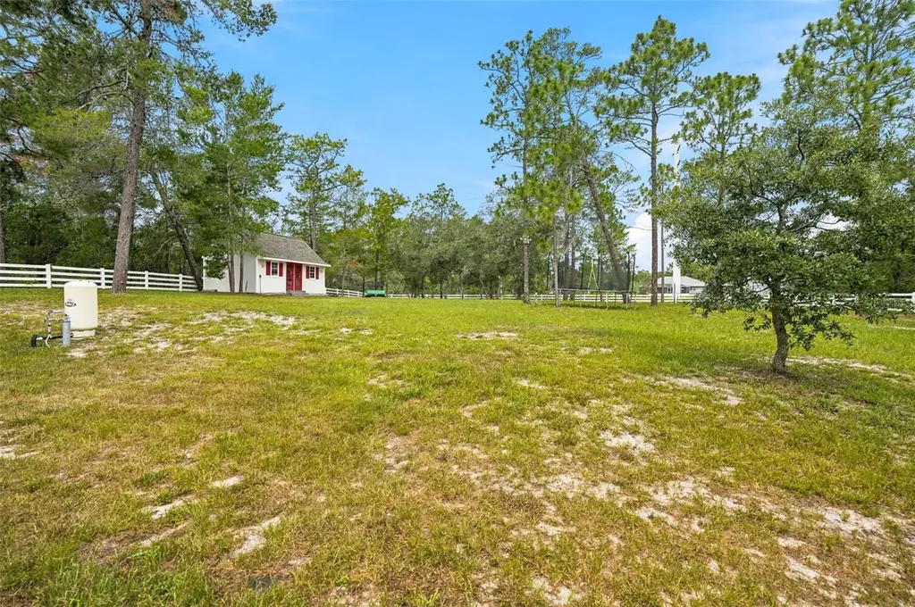 9025 Mazette Road Weeki Wachee FL 34613