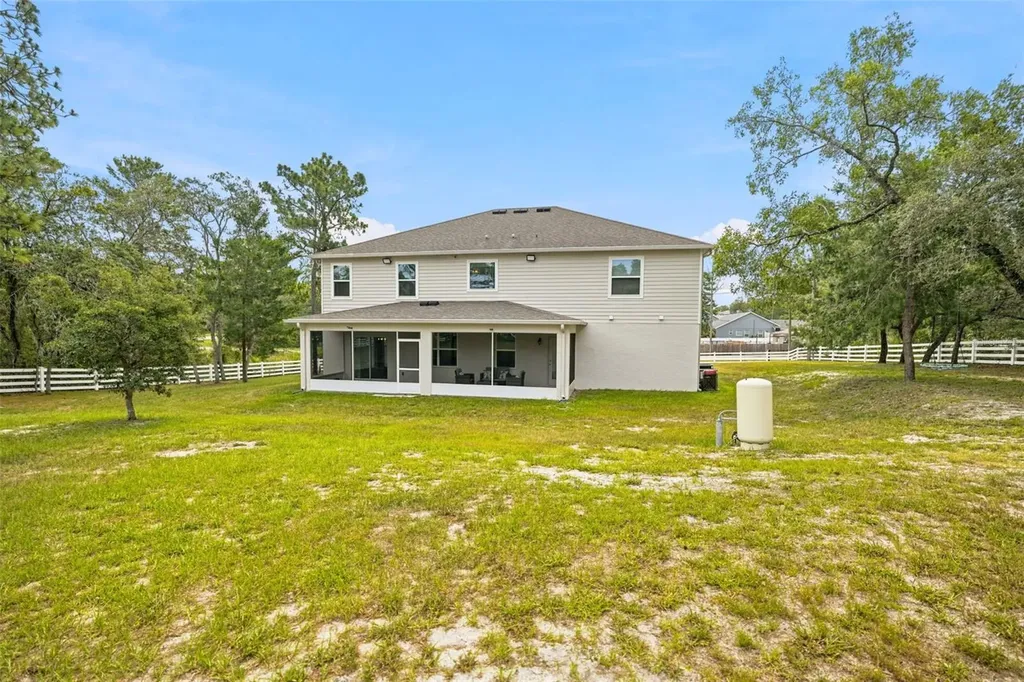 9025 Mazette Road Weeki Wachee FL 34613