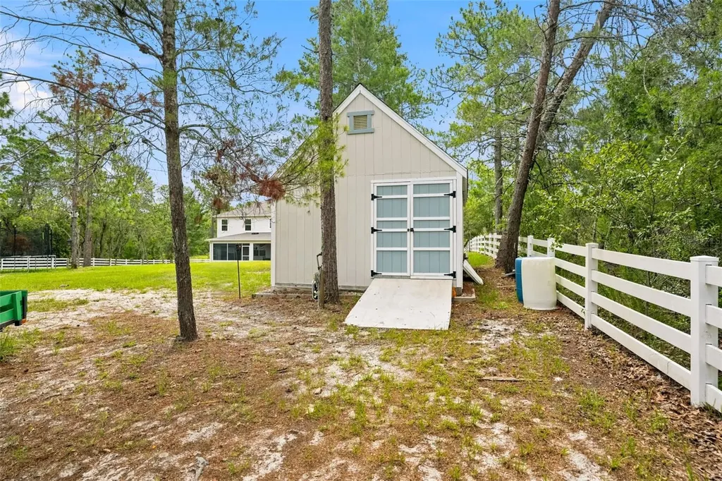 9025 Mazette Road Weeki Wachee FL 34613