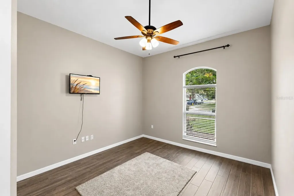4038 Lithia Ridge Boulevard Valrico FL 33596