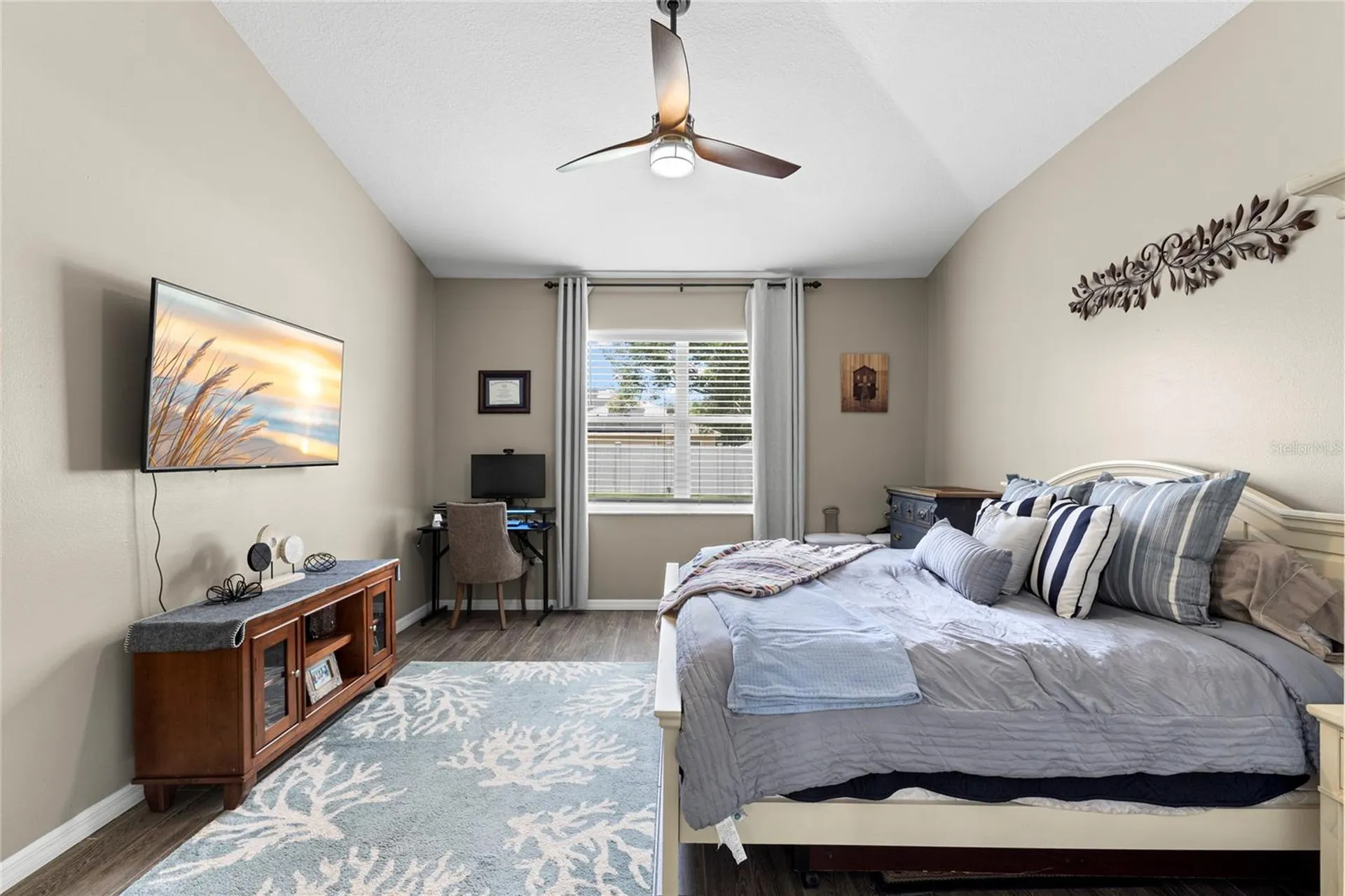 4038 Lithia Ridge Boulevard Valrico FL 33596