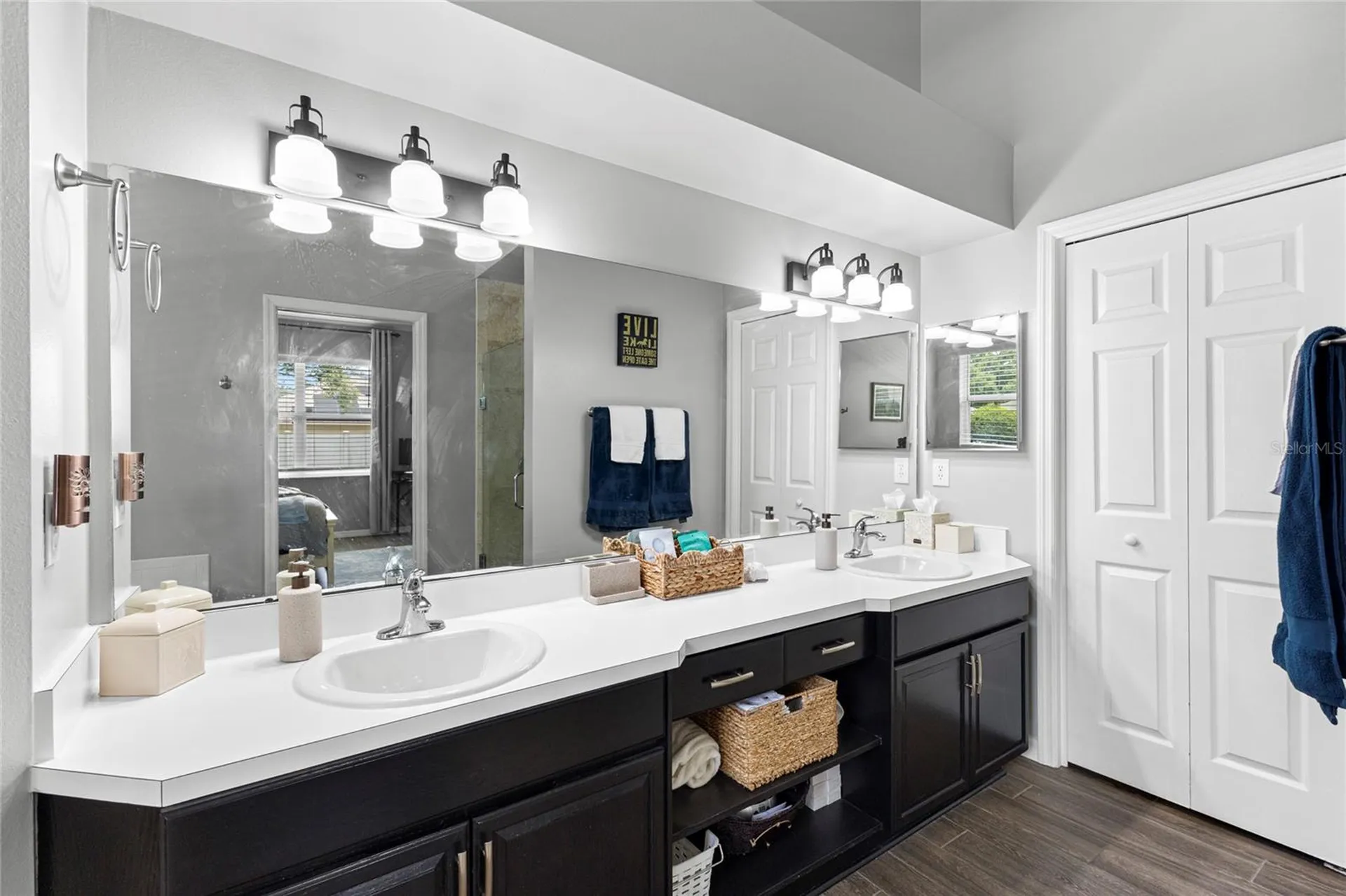 4038 Lithia Ridge Boulevard Valrico FL 33596