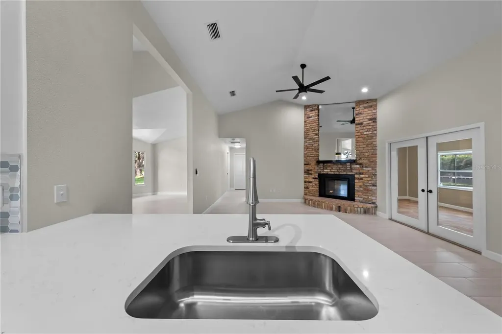 2082 Camelot Boulevard St Cloud FL 34772