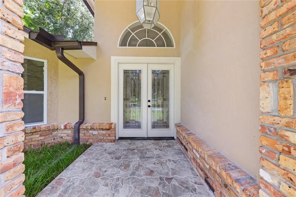 2082 Camelot Boulevard St Cloud FL 34772