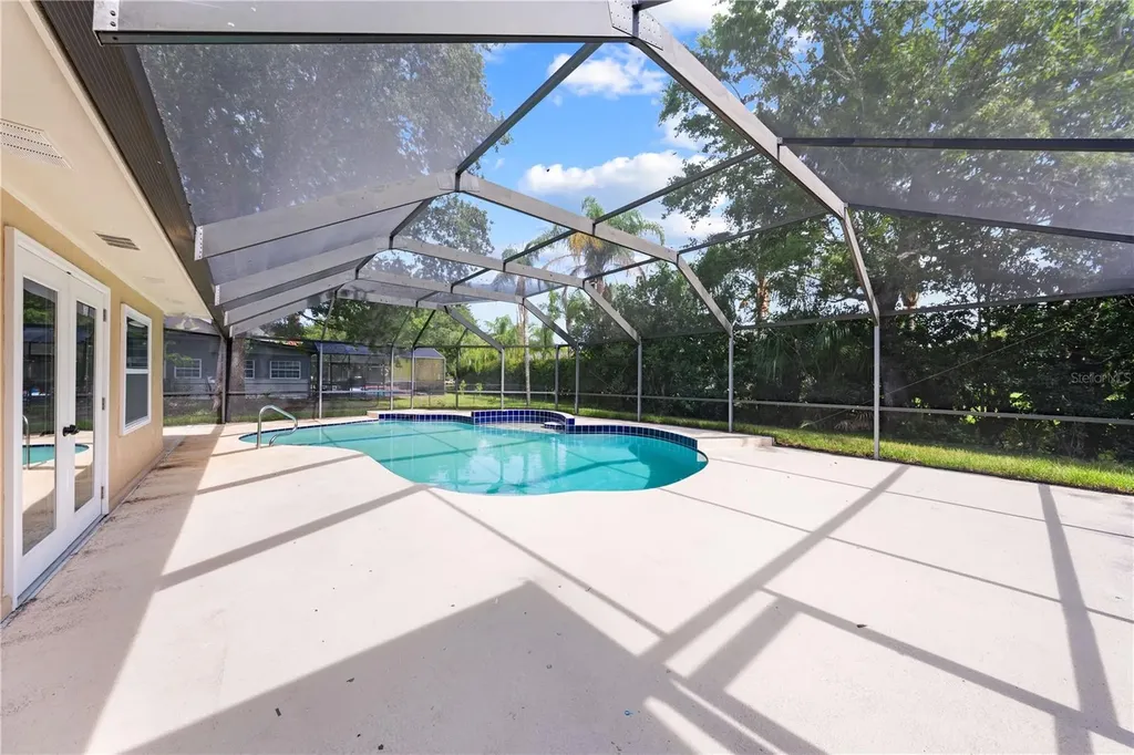 2082 Camelot Boulevard St Cloud FL 34772