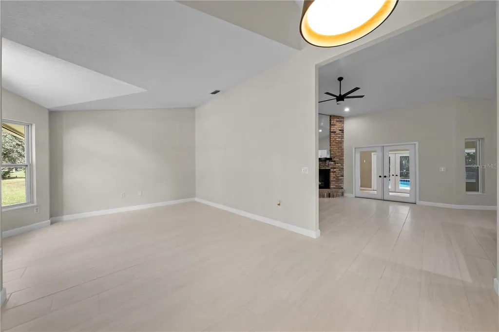 2082 Camelot Boulevard St Cloud FL 34772