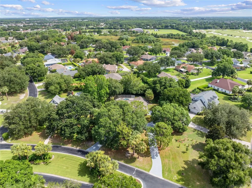 2082 Camelot Boulevard St Cloud FL 34772