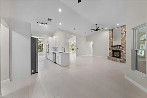 2082 Camelot Boulevard St Cloud FL 34772