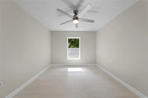 2082 Camelot Boulevard St Cloud FL 34772