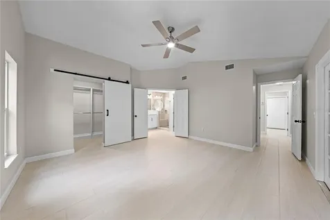 2082 Camelot Boulevard St Cloud FL 34772