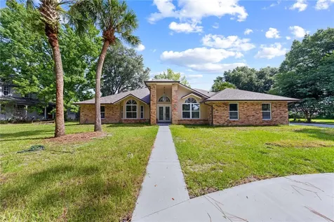 2082 Camelot Boulevard St Cloud FL 34772