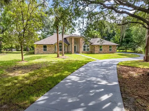 2082 Camelot Boulevard St Cloud FL 34772