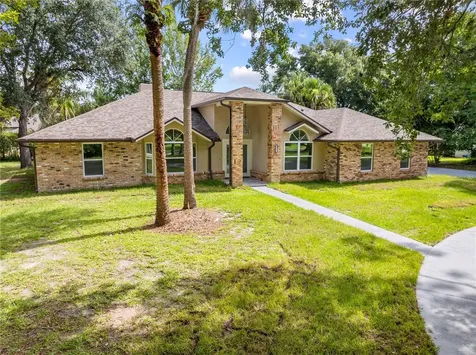 2082 Camelot Boulevard St Cloud FL 34772