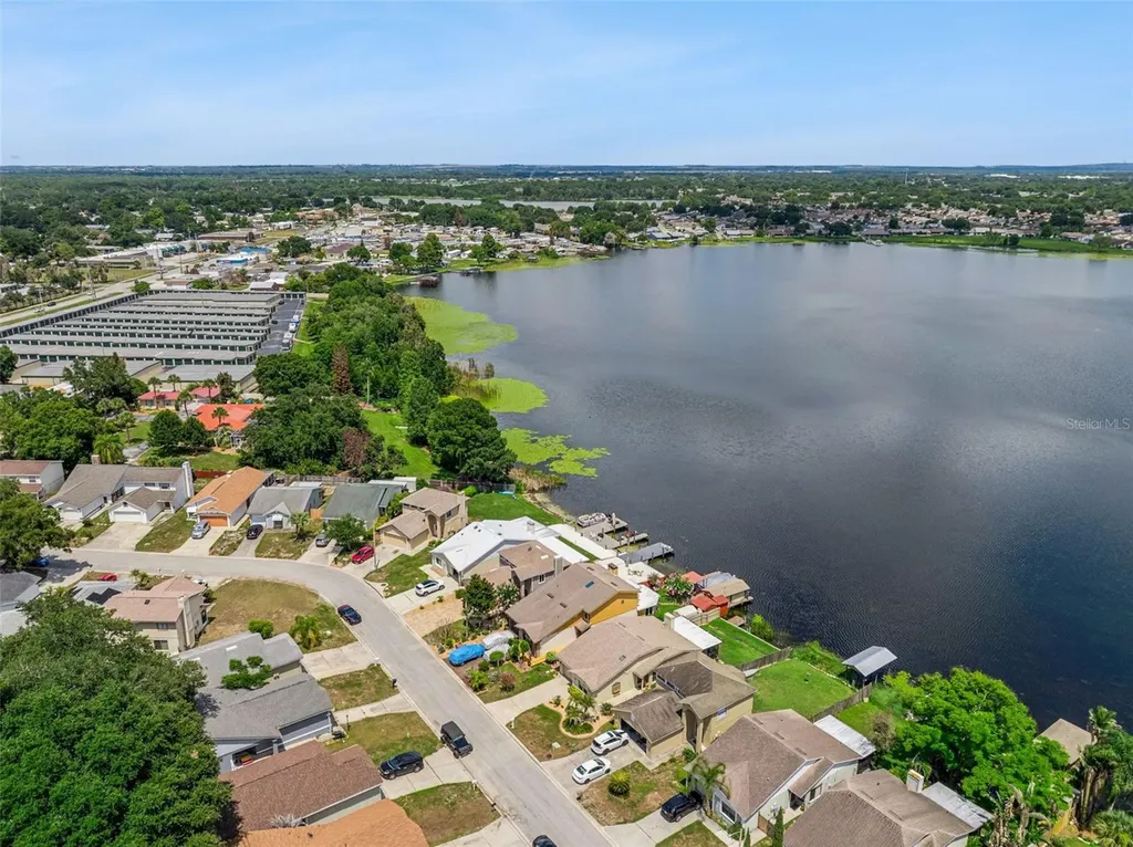 681 Lake Dexter Circle Winter Haven FL 33884