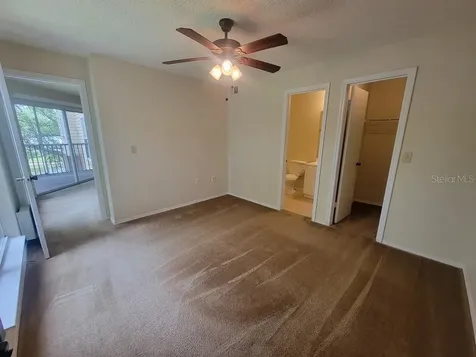 10024 Strafford Oak Court Tampa FL 33624