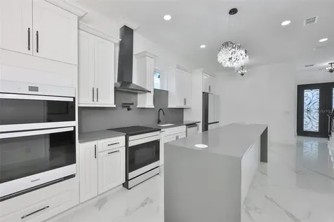 2816 Corrine Street Tampa FL 33605