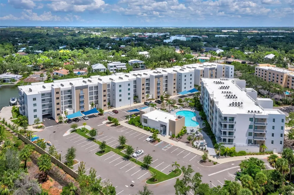 1703 N Tamiami Trail Sarasota FL 34234