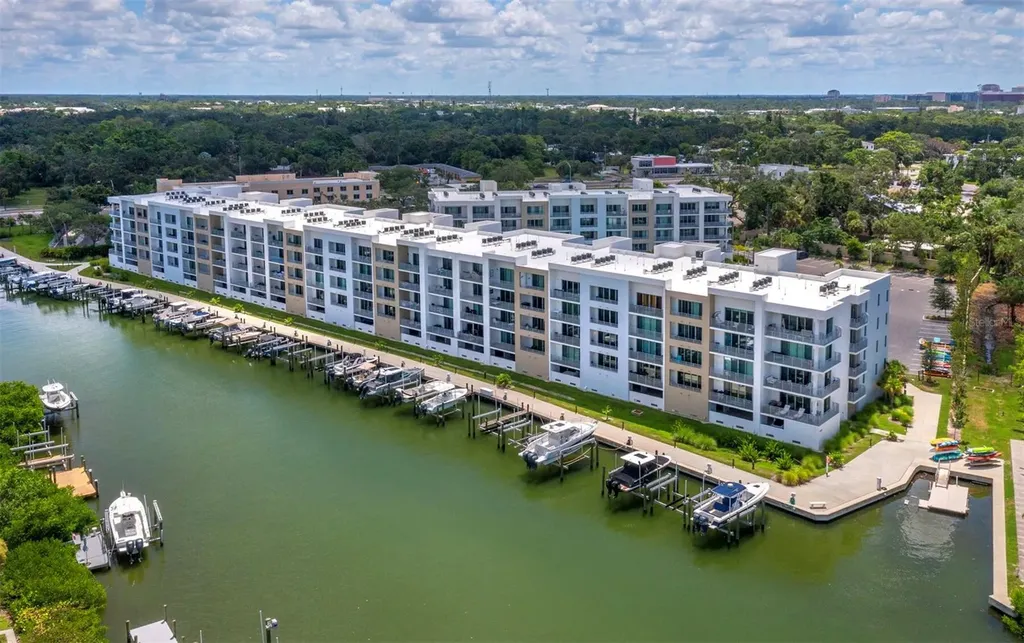 1703 N Tamiami Trail Sarasota FL 34234