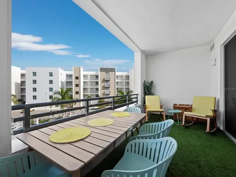 1703 N Tamiami Trail Sarasota FL 34234