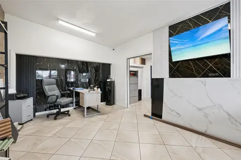 36 S Semoran Boulevard Orlando FL 32807