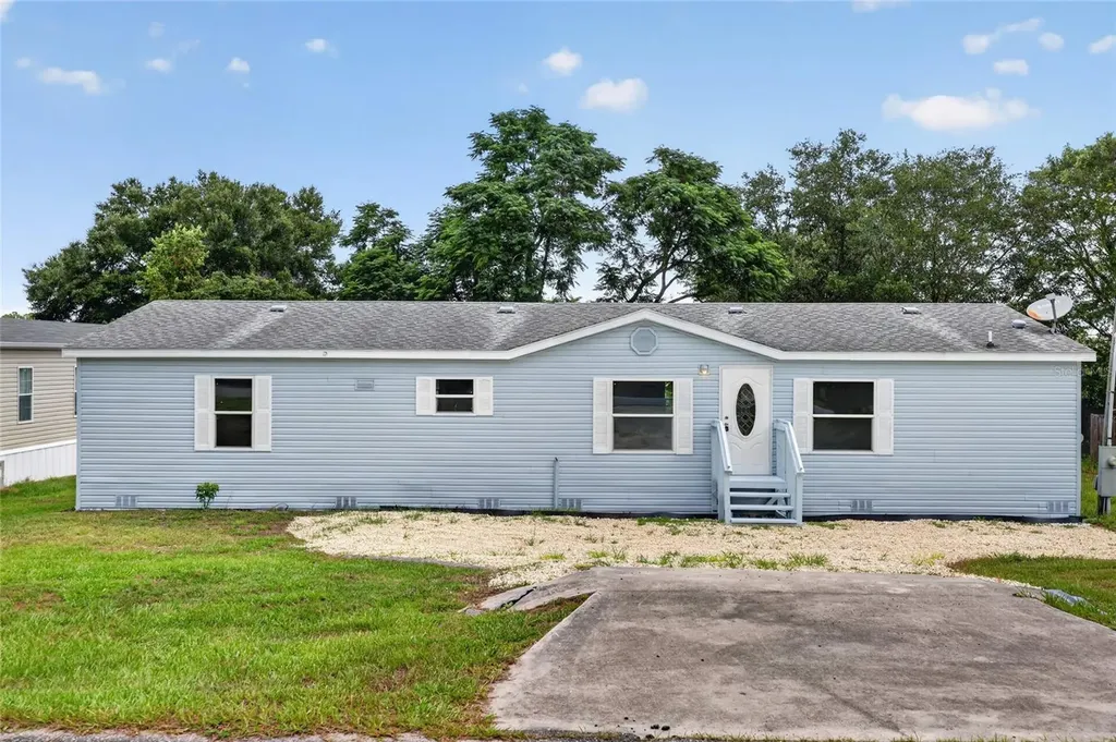 225 Skyline Drive Lady Lake FL 32159